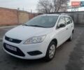 Белый Форд Фокус, объемом двигателя 1.6 л и пробегом 212 тыс. км за 4850 $, фото 2 на Automoto.ua