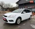 Белый Форд Фокус, объемом двигателя 1.8 л и пробегом 205 тыс. км за 5700 $, фото 1 на Automoto.ua