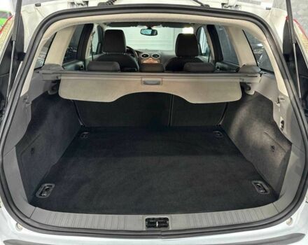 Белый Форд Фокус, объемом двигателя 1.6 л и пробегом 198 тыс. км за 6999 $, фото 20 на Automoto.ua