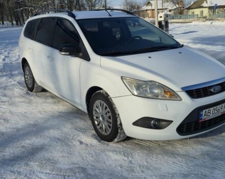 Белый Форд Фокус, объемом двигателя 1.6 л и пробегом 205 тыс. км за 5850 $, фото 1 на Automoto.ua