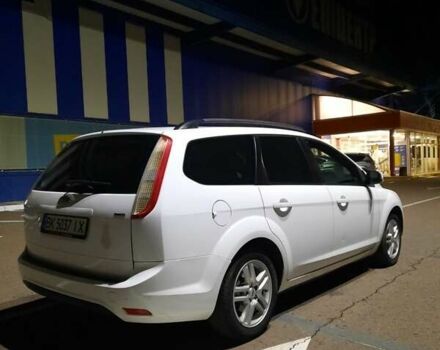 Белый Форд Фокус, объемом двигателя 1.6 л и пробегом 286 тыс. км за 5300 $, фото 2 на Automoto.ua