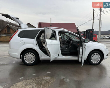 Белый Форд Фокус, объемом двигателя 1.8 л и пробегом 205 тыс. км за 5700 $, фото 24 на Automoto.ua