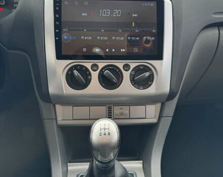 Форд Фокус 2009 в Одессе на Automoto.ua Белый Форд Фокус, объемом двигателя 1.6 л и пробегом 228 тыс. км за 6800 $, фото 31 на Automoto.ua