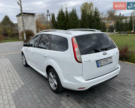 Белый Форд Фокус, объемом двигателя 1.6 л и пробегом 257 тыс. км за 5999 $, фото 17 на Automoto.ua