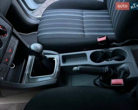 Білий Форд Фокус, об'ємом двигуна 1.6 л та пробігом 297 тис. км за 5299 $, фото 51 на Automoto.ua