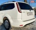Белый Форд Фокус, объемом двигателя 1.56 л и пробегом 290 тыс. км за 5290 $, фото 7 на Automoto.ua