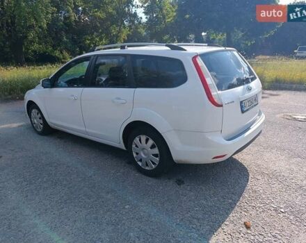 Белый Форд Фокус, объемом двигателя 1.6 л и пробегом 290 тыс. км за 5900 $, фото 8 на Automoto.ua