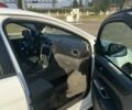Белый Форд Фокус, объемом двигателя 2 л и пробегом 290 тыс. км за 6100 $, фото 7 на Automoto.ua