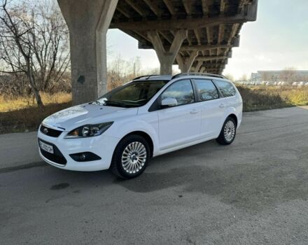 Белый Форд Фокус, объемом двигателя 1.6 л и пробегом 270 тыс. км за 5500 $, фото 5 на Automoto.ua