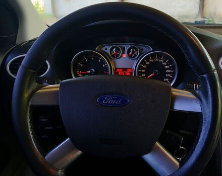 Белый Форд Фокус, объемом двигателя 1.8 л и пробегом 201 тыс. км за 4850 $, фото 9 на Automoto.ua