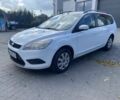 Білий Форд Фокус, об'ємом двигуна 1.6 л та пробігом 249 тис. км за 5500 $, фото 7 на Automoto.ua