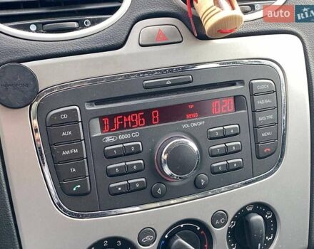 Білий Форд Фокус, об'ємом двигуна 1.56 л та пробігом 290 тис. км за 5690 $, фото 15 на Automoto.ua