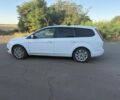 Белый Форд Фокус, объемом двигателя 2 л и пробегом 311 тыс. км за 4725 $, фото 8 на Automoto.ua