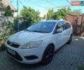 Белый Форд Фокус, объемом двигателя 1.6 л и пробегом 295 тыс. км за 5500 $, фото 1 на Automoto.ua