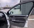 Білий Форд Фокус, об'ємом двигуна 1.6 л та пробігом 322 тис. км за 6000 $, фото 18 на Automoto.ua