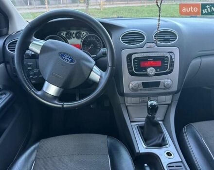 Белый Форд Фокус, объемом двигателя 1.6 л и пробегом 268 тыс. км за 6500 $, фото 12 на Automoto.ua