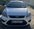 Білий Форд Фокус, об'ємом двигуна 1.6 л та пробігом 231 тис. км за 3000 $, фото 4 на Automoto.ua
