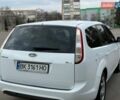 Білий Форд Фокус, об'ємом двигуна 2 л та пробігом 280 тис. км за 5200 $, фото 19 на Automoto.ua