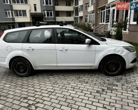 Білий Форд Фокус, об'ємом двигуна 1.6 л та пробігом 280 тис. км за 4500 $, фото 2 на Automoto.ua