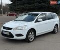 Білий Форд Фокус, об'ємом двигуна 2 л та пробігом 280 тис. км за 5200 $, фото 2 на Automoto.ua