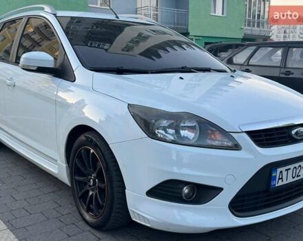 Белый Форд Фокус, объемом двигателя 1.6 л и пробегом 268 тыс. км за 6500 $, фото 6 на Automoto.ua
