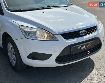 Білий Форд Фокус, об'ємом двигуна 1.56 л та пробігом 311 тис. км за 4700 $, фото 10 на Automoto.ua