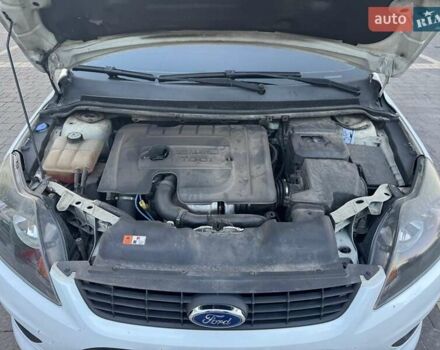 Белый Форд Фокус, объемом двигателя 1.6 л и пробегом 268 тыс. км за 6500 $, фото 8 на Automoto.ua