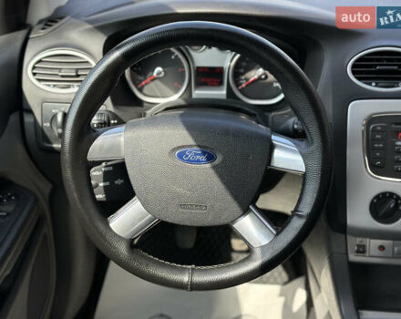 Білий Форд Фокус, об'ємом двигуна 1.56 л та пробігом 311 тис. км за 4700 $, фото 37 на Automoto.ua