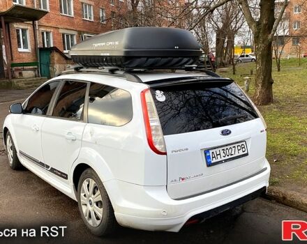 Белый Форд Фокус, объемом двигателя 1.6 л и пробегом 214 тыс. км за 5500 $, фото 1 на Automoto.ua