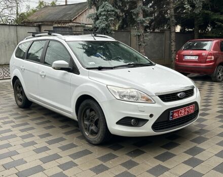 Белый Форд Фокус, объемом двигателя 1.6 л и пробегом 200 тыс. км за 1999 $, фото 1 на Automoto.ua