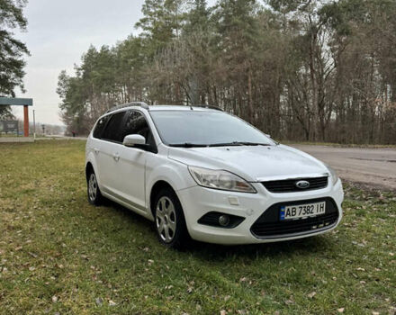Белый Форд Фокус, объемом двигателя 1.6 л и пробегом 231 тыс. км за 4899 $, фото 5 на Automoto.ua