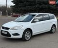 Білий Форд Фокус, об'ємом двигуна 2 л та пробігом 280 тис. км за 4999 $, фото 3 на Automoto.ua