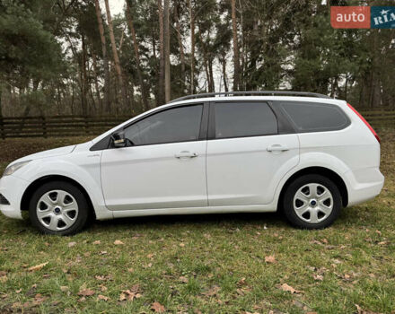 Белый Форд Фокус, объемом двигателя 1.6 л и пробегом 231 тыс. км за 4899 $, фото 7 на Automoto.ua