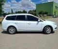 Білий Форд Фокус, об'ємом двигуна 1.6 л та пробігом 290 тис. км за 6400 $, фото 4 на Automoto.ua