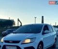 Белый Форд Фокус, объемом двигателя 1.6 л и пробегом 320 тыс. км за 5300 $, фото 1 на Automoto.ua