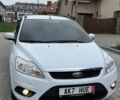 Белый Форд Фокус, объемом двигателя 1.6 л и пробегом 170 тыс. км за 6300 $, фото 2 на Automoto.ua