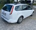 Білий Форд Фокус, об'ємом двигуна 1.6 л та пробігом 249 тис. км за 5500 $, фото 4 на Automoto.ua