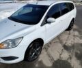 Белый Форд Фокус, объемом двигателя 1.6 л и пробегом 294 тыс. км за 5300 $, фото 1 на Automoto.ua