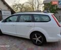 Білий Форд Фокус, об'ємом двигуна 1.6 л та пробігом 232 тис. км за 5900 $, фото 2 на Automoto.ua