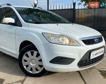 Білий Форд Фокус, об'ємом двигуна 1.56 л та пробігом 290 тис. км за 5690 $, фото 3 на Automoto.ua