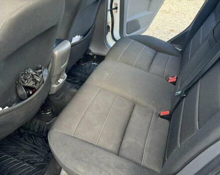 Форд Фокус 2010 в Коломые на Automoto.ua Белый Форд Фокус, объемом двигателя 1.6 л и пробегом 315 тыс. км за 6200 $, фото 2 на Automoto.ua