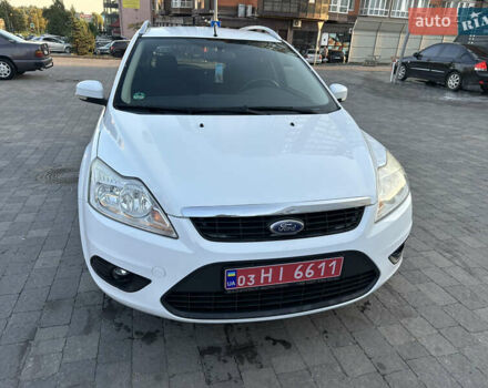 Білий Форд Фокус, об'ємом двигуна 1.6 л та пробігом 206 тис. км за 5500 $, фото 7 на Automoto.ua