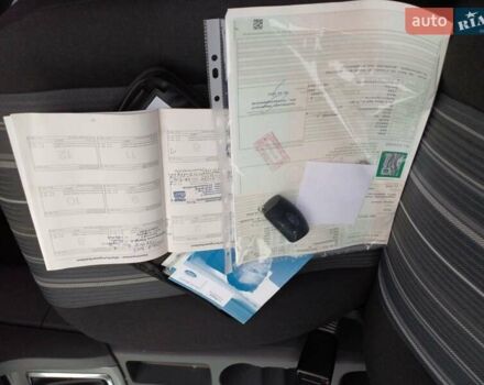 Белый Форд Фокус, объемом двигателя 1.6 л и пробегом 180 тыс. км за 6300 $, фото 6 на Automoto.ua