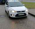 Белый Форд Фокус, объемом двигателя 1.6 л и пробегом 215 тыс. км за 5000 $, фото 1 на Automoto.ua