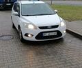 Белый Форд Фокус, объемом двигателя 1.6 л и пробегом 215 тыс. км за 5400 $, фото 1 на Automoto.ua