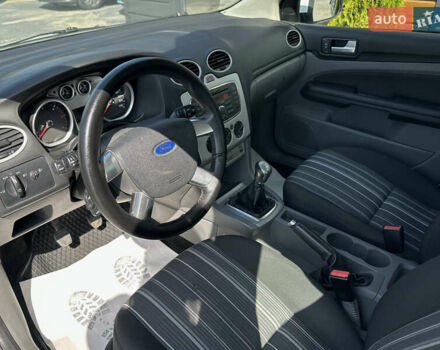 Білий Форд Фокус, об'ємом двигуна 1.56 л та пробігом 311 тис. км за 4700 $, фото 32 на Automoto.ua