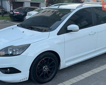 Белый Форд Фокус, объемом двигателя 1.6 л и пробегом 268 тыс. км за 6500 $, фото 2 на Automoto.ua