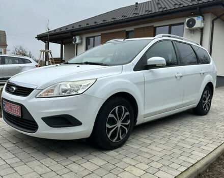 Белый Форд Фокус, объемом двигателя 1.6 л и пробегом 221 тыс. км за 6500 $, фото 4 на Automoto.ua