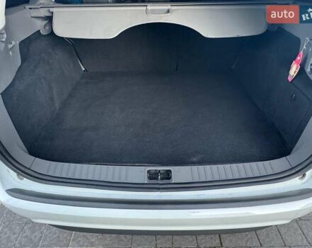 Белый Форд Фокус, объемом двигателя 1.6 л и пробегом 268 тыс. км за 6500 $, фото 17 на Automoto.ua