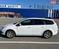 Белый Форд Фокус, объемом двигателя 1.56 л и пробегом 265 тыс. км за 4900 $, фото 5 на Automoto.ua